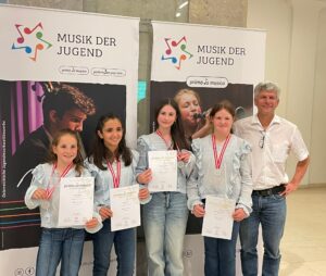 PLM_Bund_Las_chicas_ritmicas